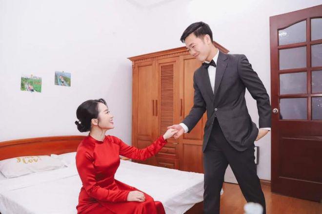 Sao Việt 24h: Giờ vợ Xuân Trường mới tung ảnh ngày vui, nhiều khoảnh khắc hôn nhau đắm đuối - 7