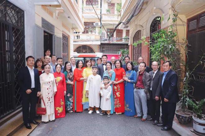 Sao Việt 24h: Giờ vợ Xuân Trường mới tung ảnh ngày vui, nhiều khoảnh khắc hôn nhau đắm đuối - 11
