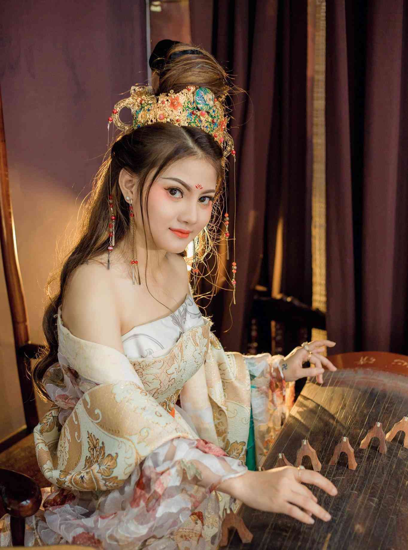 Hotgirl ma túy Trà My: Sống... đạo lý, thích hóa thân thành phi tần mỹ nữ - 3