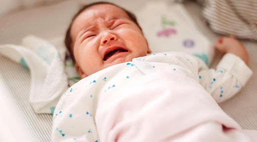  Đẹn ở trẻ sơ sinh có nguy hiểm không? Cách xử lý như thế nào?