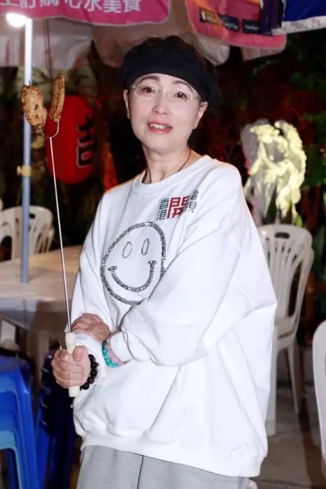 Sao nữ trong phim Châu Tinh Trì: Sắp mặc váy cưới thì hôn phu qua đời, đau đớn phát điên - 1