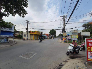 Cô gái giải thích lý do bất ngờ khiến bản thân lao thẳng xe vào nhóm cướp ở Sài Gòn