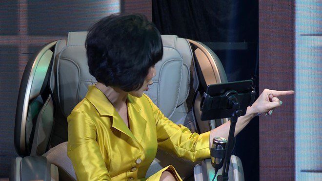 Trác Thúy Miêu sắc sảo ngoài xã hội nhưng về nhà lại như đứa trẻ - 5