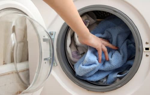 Những mẹo giúp tăng tuổi thọ cho máy giặt không nên bỏ qua - 1