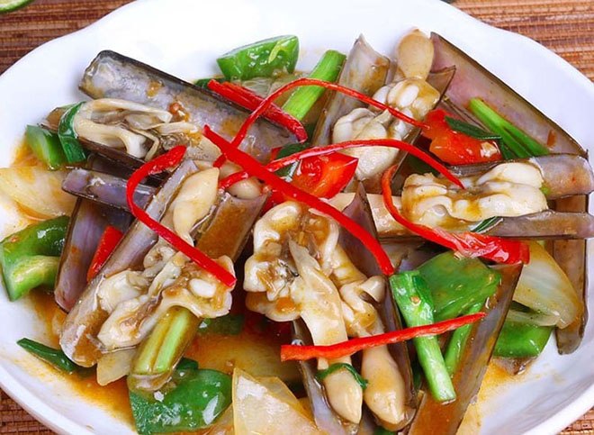 7 đặc sản nổi tiếng Cô Tô, toàn hải sản ngon, chỉ ăn một lần sẽ “chết mê chết mệt” - 1