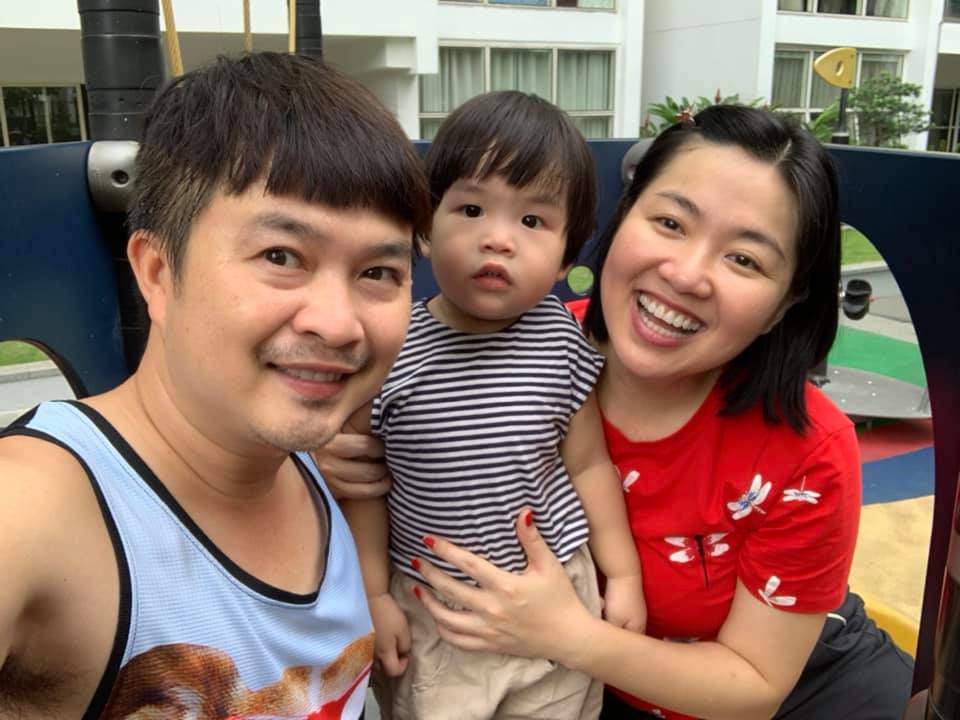 Lê Khánh sinh con ở tuổi 37 khi chồng vừa đi vệ sinh đã thấy vợ ngất xỉu bên cạnh con - 11