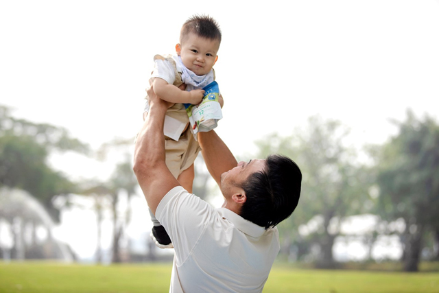 Bớt căng thẳng về cân nặng của bé: con khoẻ, mẹ vui - 1