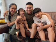 Giải trí - Con gái Lê Phương gần 2 tuổi: Biểu cảm gương mặt linh hoạt, siêu nghịch ngợm