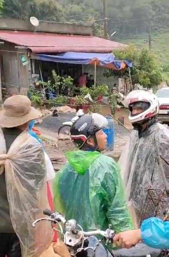 Nóng: Con rể dùng súng bắn chết bố mẹ vợ rồi tự sát ở Sơn La - 1