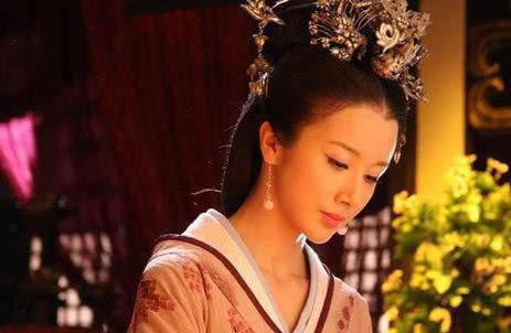 Phận đời bi kịch của nàng công chúa amp;#34;sinh nhầm nhàamp;#34;: 15 tuổi bị cha chặt tay, 18 tuổi qua đời trong u uất - 1