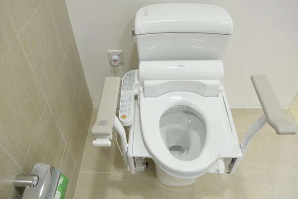 Lần đầu tiên nhìn thấy thiết kế phòng tắm kiểu Nhật, nhiều người phải ngỡ ngàng vì quá thông minh - 1