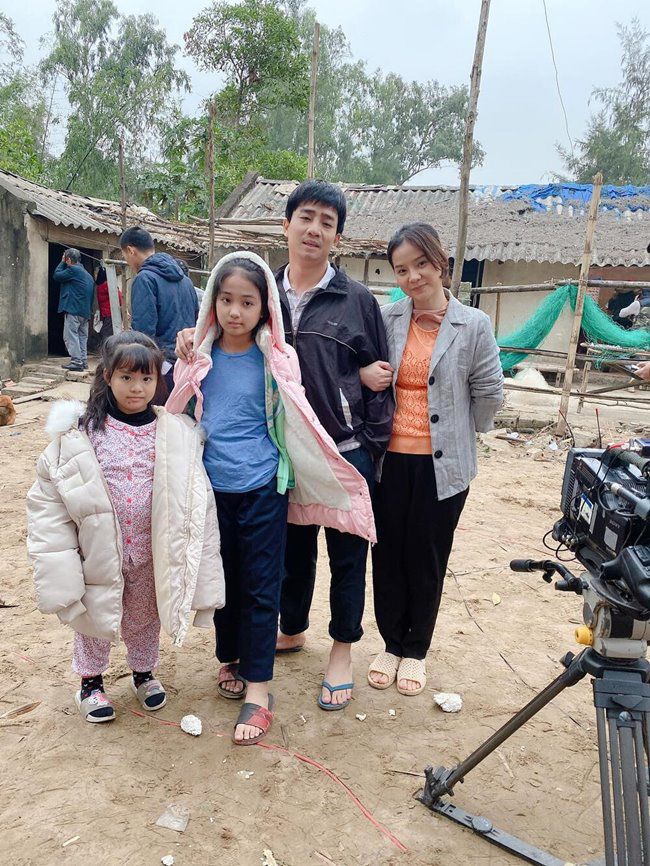 Cặp chị em hờ Hương Vị Tình Thân: Cô cả từng bị amp;#34;ném đáamp;#34; vì hình tượng quá xấc láo - 2