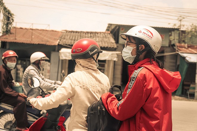 Bộ ảnh 0 đồng đầy cảm xúc của hai mẹ con học sinh nghèo: Chủ nhân bất ngờ lên tiếng - 17