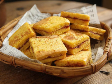 Chỉ vài lát bánh mì, mẹ biến tấu thành bữa sáng tuyệt ngon, con lười ăn cũng mê ngay