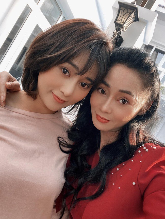 “Cô vợ bị cắm sừng” Đừng Bắt Em Phải Quên trở lại: U50 vẫn trẻ, điệu đà và nông nổi - 13