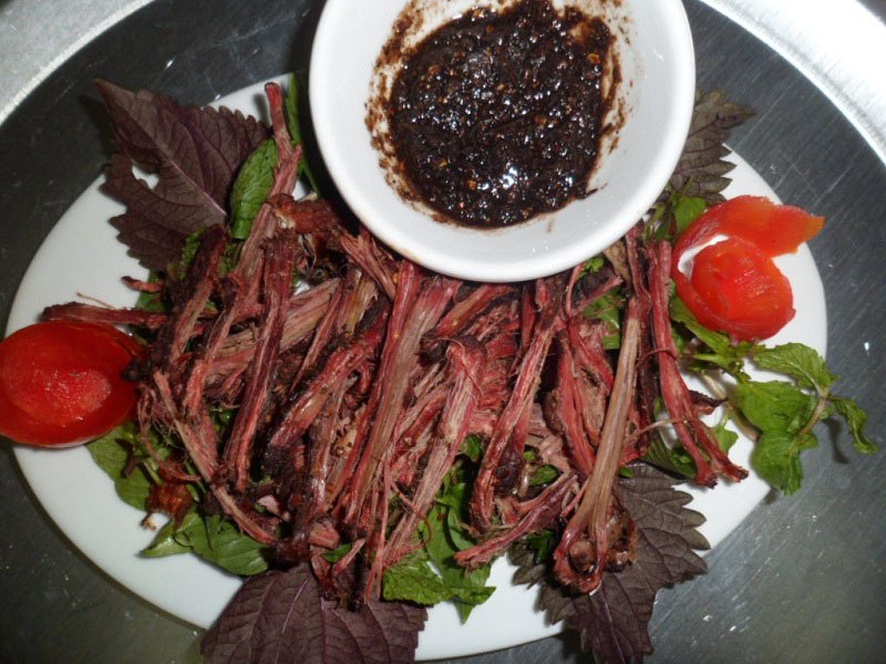 5 đặc sản ngon mê ly nhất định phải mua về làm quà khi tới Mộc Châu - 2