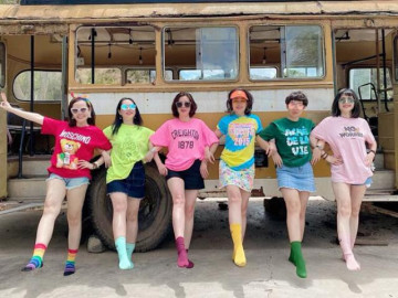 Nhóm bạn thân toàn chị em U50 du lịch Đà Lạt, nhí nhảnh tạo dáng, CĐM thốt: Ăn chơi thật