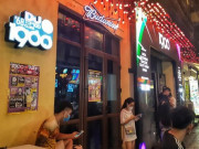 Tin tức - Cô gái Đà Nẵng dương tính SARS-CoV-2 đi nhiều nơi ở Hà Nội, từ quán ăn đến quán bar, khách sạn