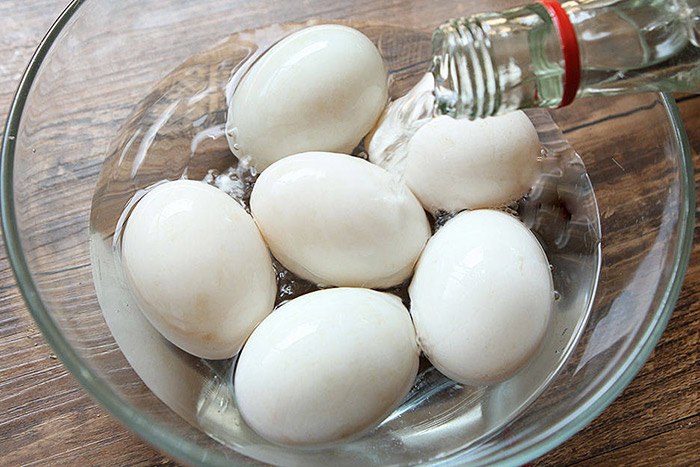 Làm trứng vịt muối, thêm một bước ngâm này, trứng vừa ngon lại thơm nức - 4