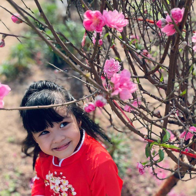 MC Diễm Quỳnh bất chấp gian nan sinh con ở tuổi U50, amp;#34;công chúa nhỏamp;#34; giờ xinh xắn, nụ cười tỏa nắng - 5