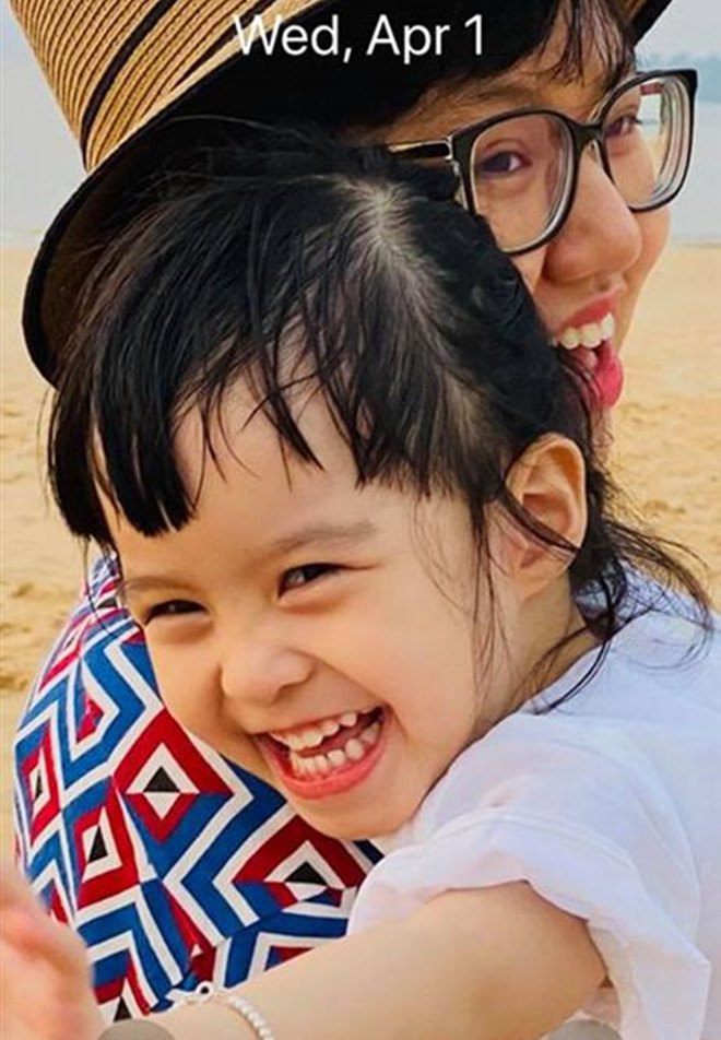 MC Diễm Quỳnh bất chấp gian nan sinh con ở tuổi U50, amp;#34;công chúa nhỏamp;#34; giờ xinh xắn, nụ cười tỏa nắng - 16
