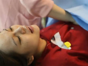 Bà bầu - Vợ giận bỏ nhà đi rồi về đòi "ân ái", mang thai sinh ra con chồng "tan nát cõi lòng"