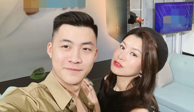 amp;#34;Đông Ki-sốtamp;#34; Hướng Dương Ngược Nắng: Vào nghề nhờ chị gái, có mối tình đẹp 6 năm - 2