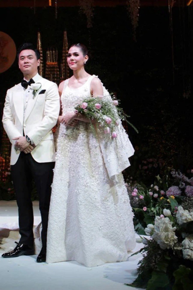 Sao Châu Á và những đám cưới đắt tiền nhất: Cặp đôi nào cũng viên mãn riêng Angelababy sóng gió - 3