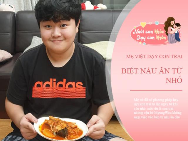 Cậu bé Hàn nấu ăn thuần thục dân mạng trầm trồ, phía sau là công của người mẹ Việt