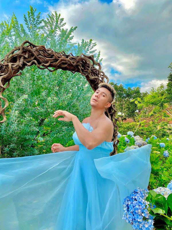 Hình nền váy màu vàng của các nàng công chúa Disney - Hình Nền Đẹp