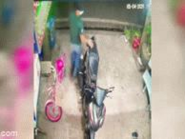 Tin tức - Vụ bác sĩ nha khoa bị trộm đâm chết: Thông tin "sốc" về 2 nghi phạm