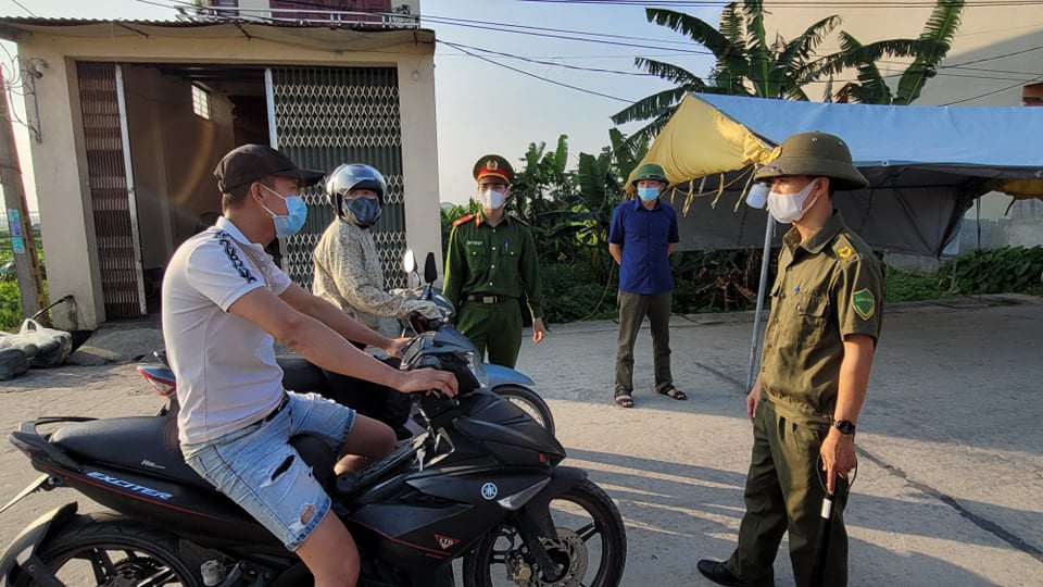 COVID-19 10/5: Chủ quán chè nhiễm COVID-19 sau khi ngồi cùng bàn với Tổng giám đốc Thẩm mỹ viện Amida - 3