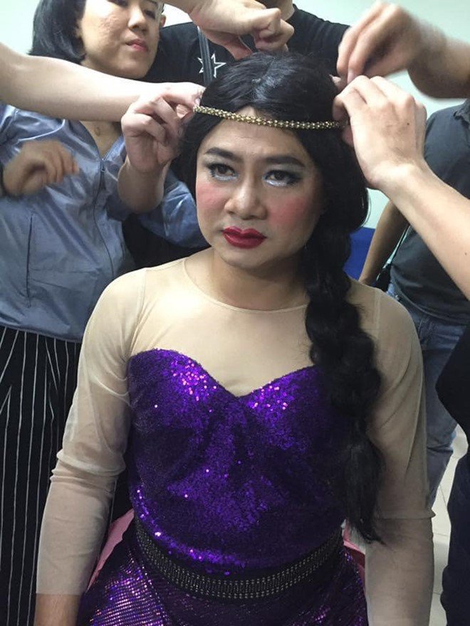 NSND Tự Long bỗng hóa gái xinh xuất sắc, khác hẳn lần amp;#34;xấu ma chê quỷ hờnamp;#34; trên gameshow - 3