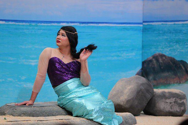 NSND Tự Long bỗng hóa gái xinh xuất sắc, khác hẳn lần amp;#34;xấu ma chê quỷ hờnamp;#34; trên gameshow - 4