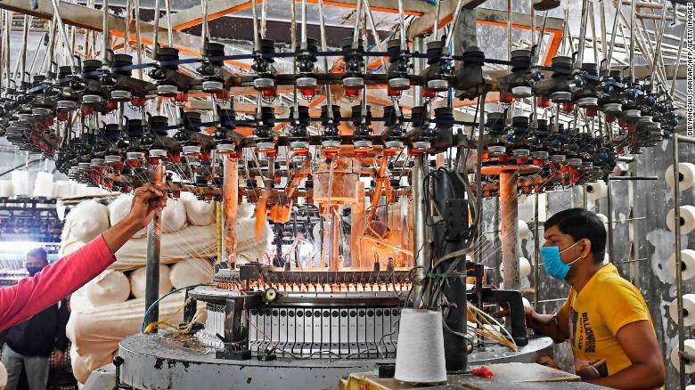 Thế giới hứng loạt amp;#34;dư chấnamp;#34; đáng lo ngại từ đợt sóng Covid-19 ở Ấn Độ - 3