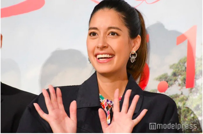 Bông hồng lai Jbiz: amp;#34;Yêu nhầmamp;#34; người có vợ, cuối cùng lấy chồng là nhà sư, cưới chạy bầu - 8