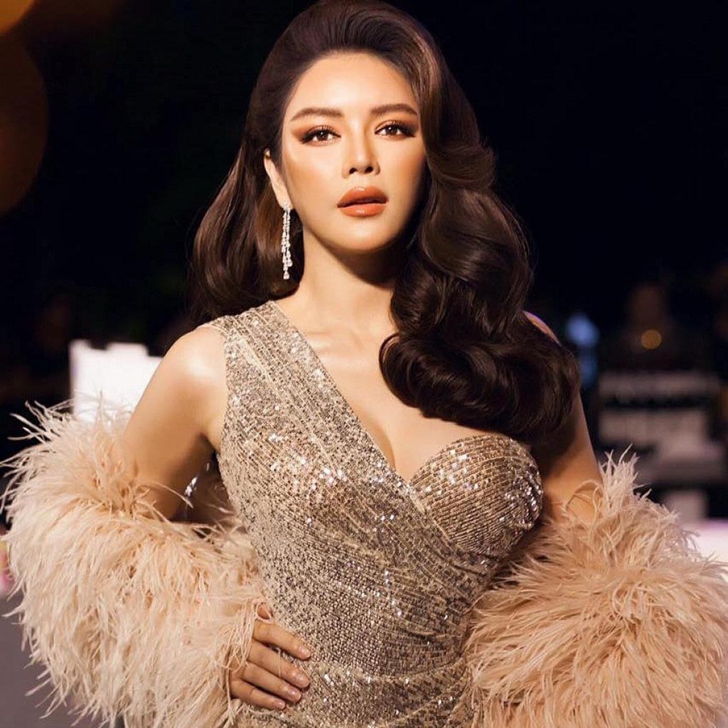Lý Nhã Kỳ đổ bệnh vì xây nhà quá to, nhìn ảnh bên trong đủ hiểu amp;#34;cựcamp;#34; cỡ nào - 1