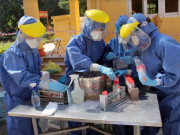 Sức khỏe - COVID-19 ngày 12/5: Nam sinh lớp 10 dương tính SARS-CoV-2, 53 giáo viên, học sinh phải cách ly