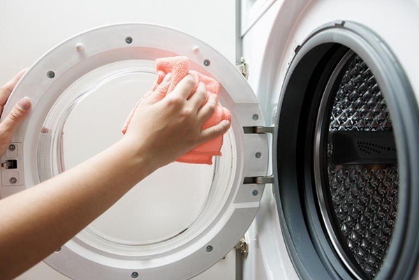 Cách vệ sinh máy giặt chỉ với vài bước cực đơn giản, không cần tháo lồng vẫn sạch bóng - 4