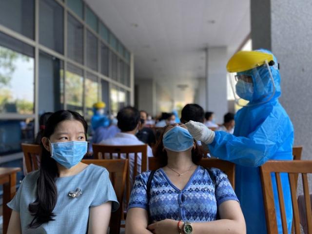 Tối 15/5, cả nước ghi nhận 131 ca mắc COVID-19 mới, riêng Bắc Giang 85 ca