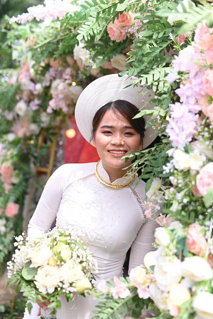 Cô gái miền Tây amp;#34;đổi đờiamp;#34;, làm giám đốc sau nhận giải 250 triệu amp;#34;Thách Thức Danh Hàiamp;#34;? - 7