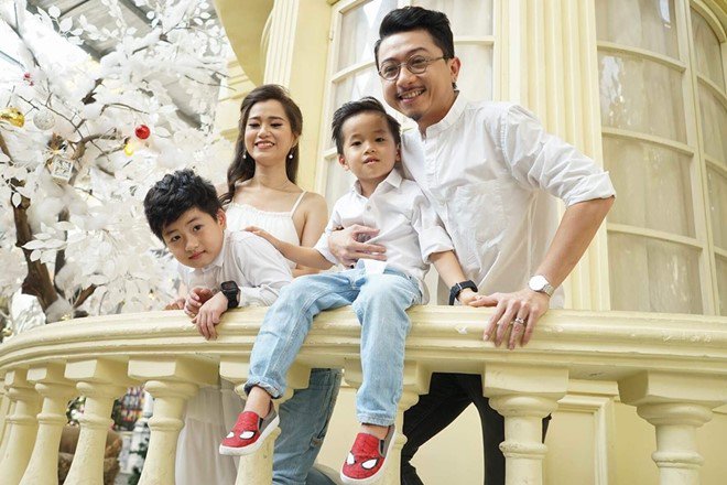 Chồng Lâm Vỹ Dạ: amp;#34;Chúng tôi đi lên từ bàn tay trắng, nhờ tích góp mới có được cơ ngơiamp;#34; - 4