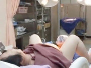 Bà bầu - Chồng tát vợ "cháy má" trong lúc vượt cạn, lời nói sau đó khiến cả phòng sinh im phăng phắc