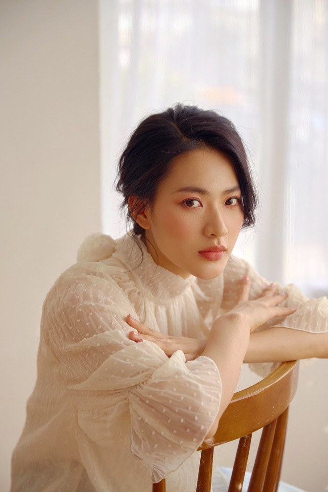 amp;#34;Nàng thơamp;#34; Cây Táo Nở Hoa của Song Luân: Thần thái tựa Lưu Diệc Phi, muốn phá mác amp;#34;bình hoaamp;#34; - 1