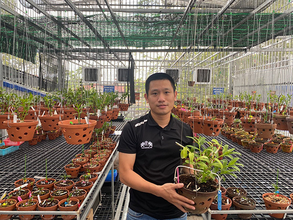 Nghệ nhân Phan Tiến: Đam mê hoa lan giúp tôi trưởng thành hơn trong cuộc sống - 2