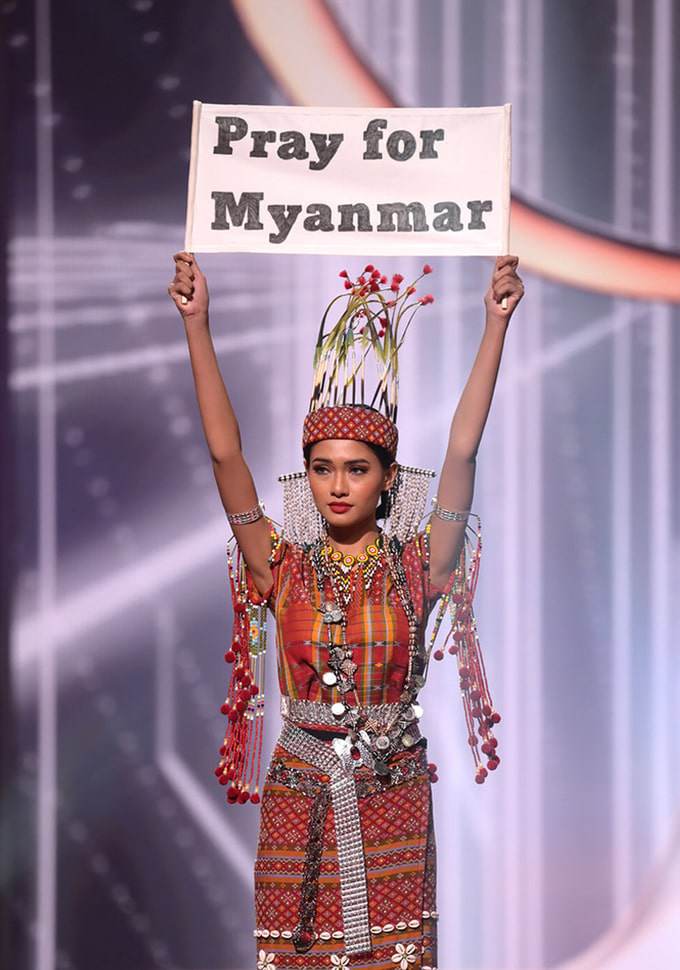 Trực tiếp Chung kết Miss Universe 2020: Top 10 lộ diện, Khánh Vân tiếc nuối dừng chân top 21 - 1