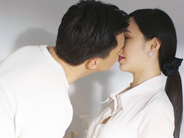 Thử thách Hãy Nói Lời Yêu: Bình chuẩn bị gì cho My (Quỳnh Kool) vào buổi sáng sau ân ái?