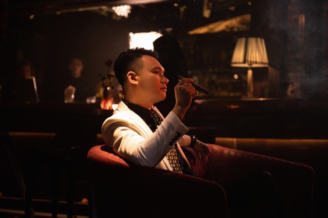 Loạt gái xinh thực dụng ê chề khi Khắc Việt từ bỏ amp;#34;mặt nạamp;#34; giàu sang - 3