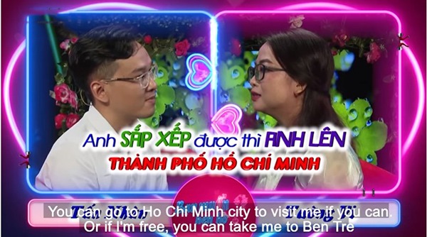 Anh chàng amp;#34;săn saleamp;#34; được gái xinh nhờ mã 50%, cho làm điều đặc biệt ngay trên sân khấu - 11