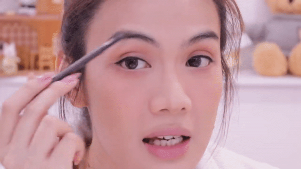 Học Đào Bá Lộc cách make-up xinh như gái Thái - 16